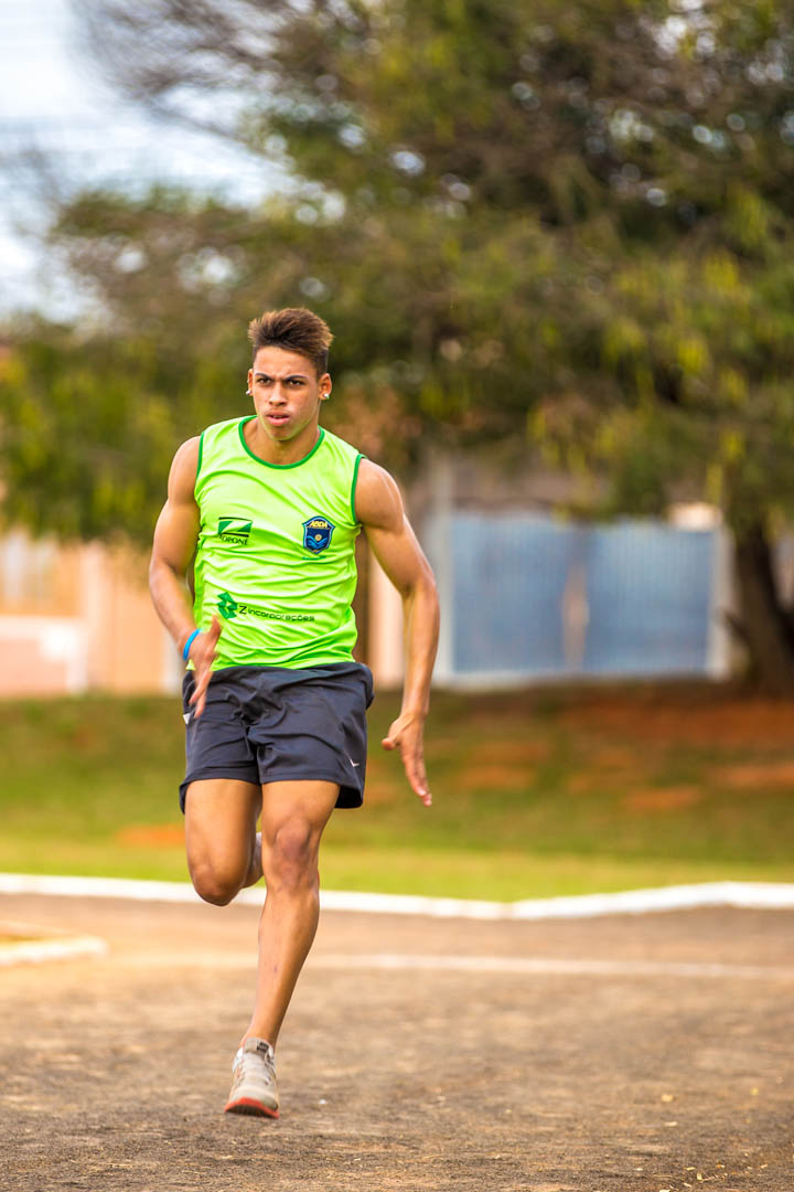 Equipe ABDA Atletismo conquista duas medalhas de ouro no Estadual sub-18