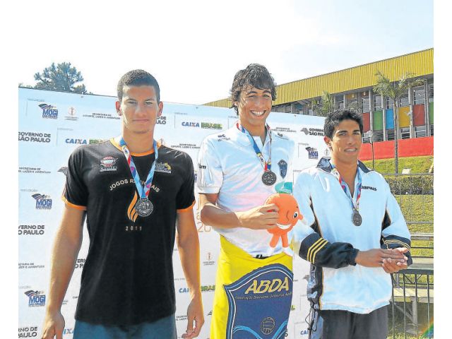 Nata��o brilha de novo nos Jogos Abertos e ganha mais sete medalhas