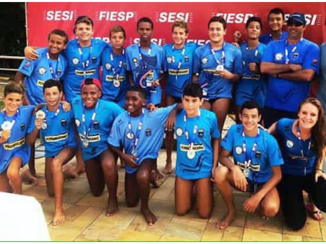 Sub-13 conquista o t�tulo de Campe� Paulista e fecha o ano invicta