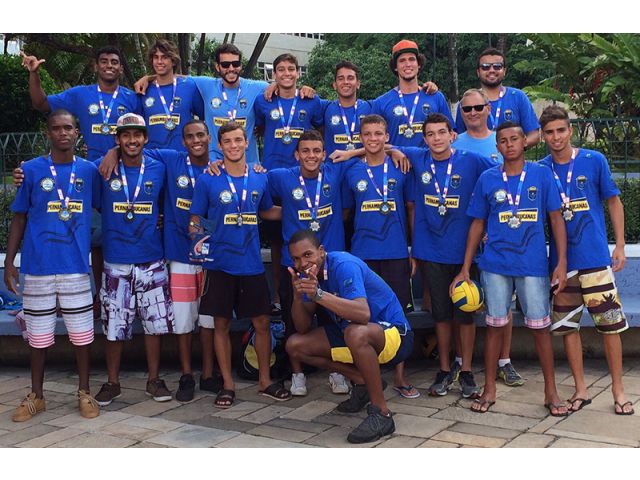 Equipe sub-19 masculina da ABDA traz medalha in�dita para Bauru