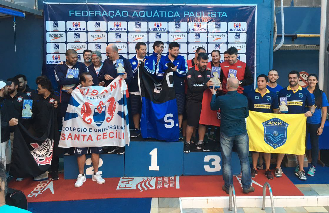Resultado hist�rico para a equipe de nata��o da ABDA