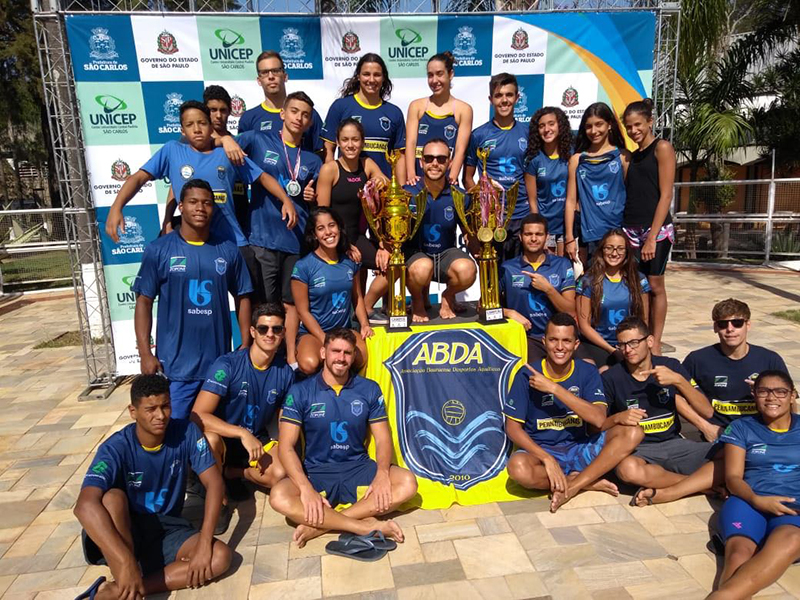 Equipe da ABDA de nata��o brilha nos Jogos Regionais