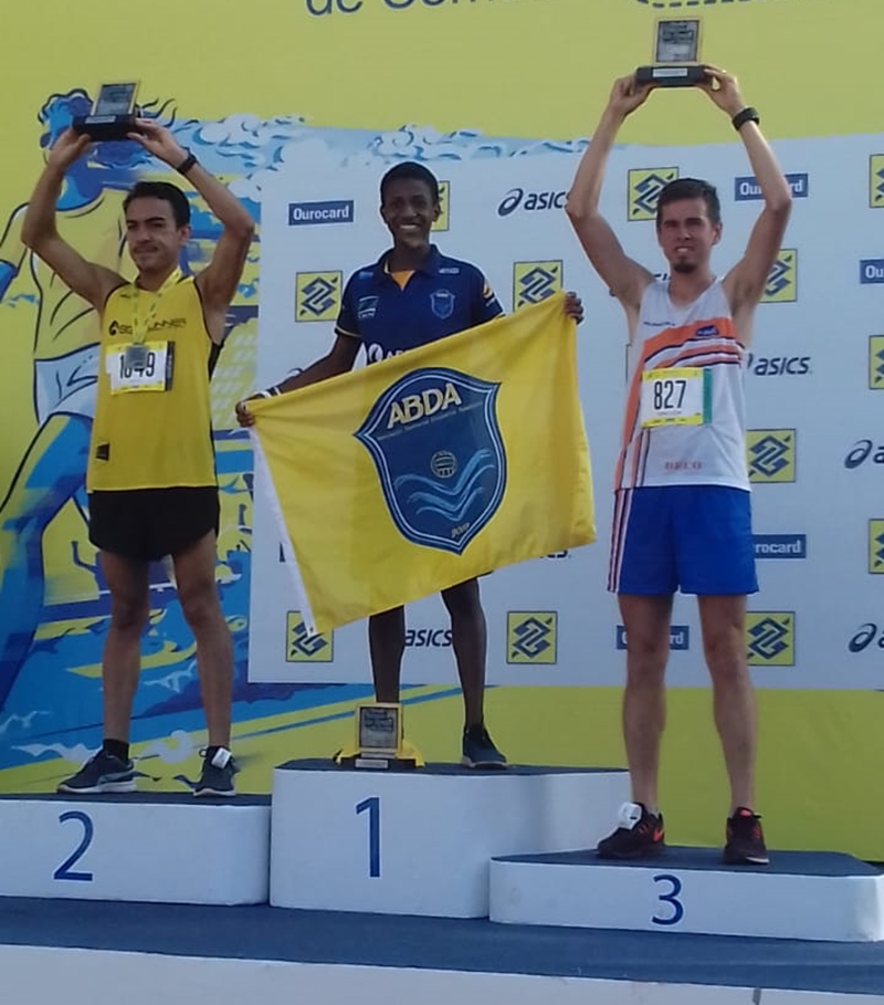 release_Circuito de Corridas do Banco do Brasil-Pódio 10km masculino