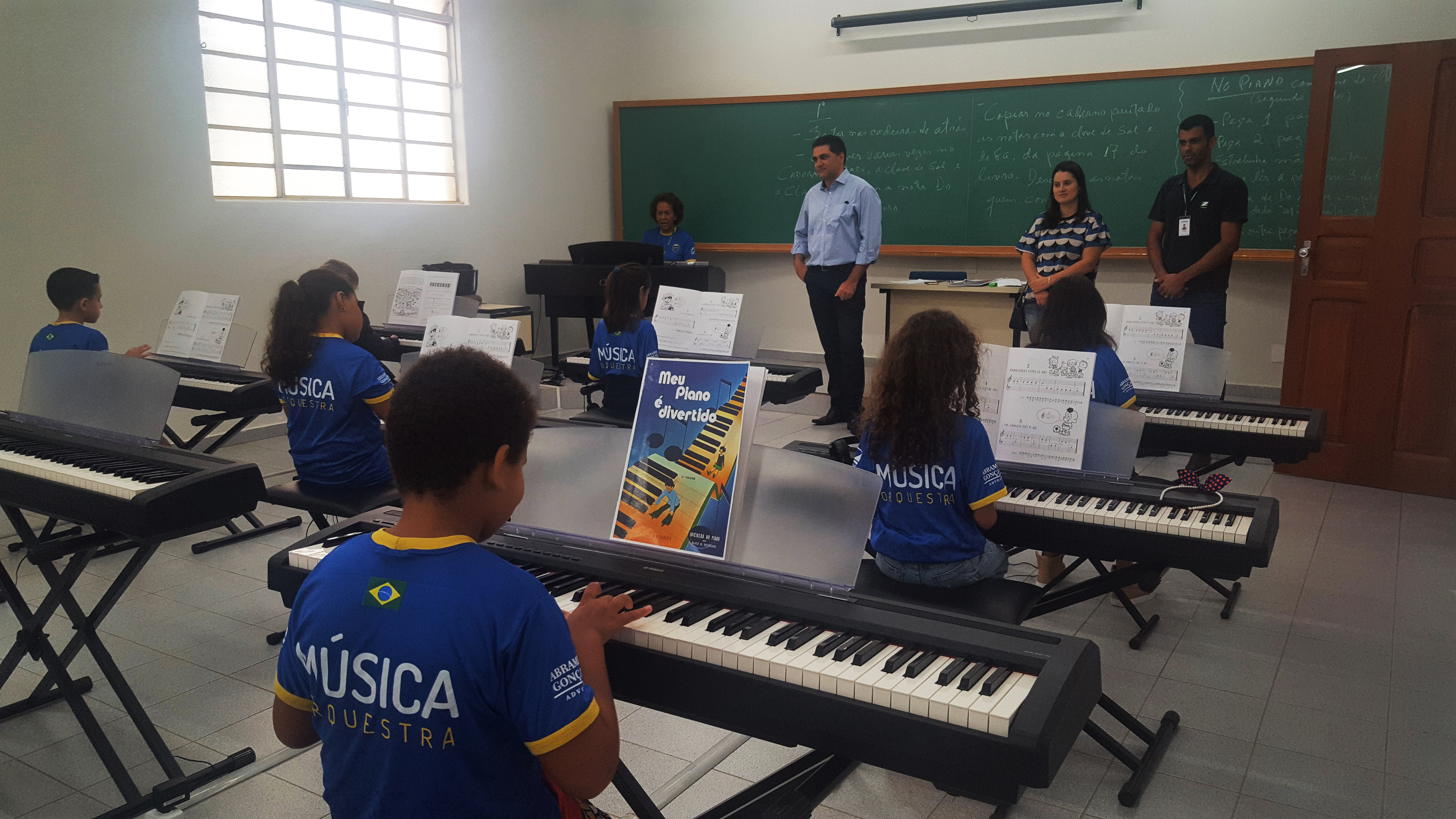 ABDA Filarm�nica adquire instrumentos para novas aulas na ITE