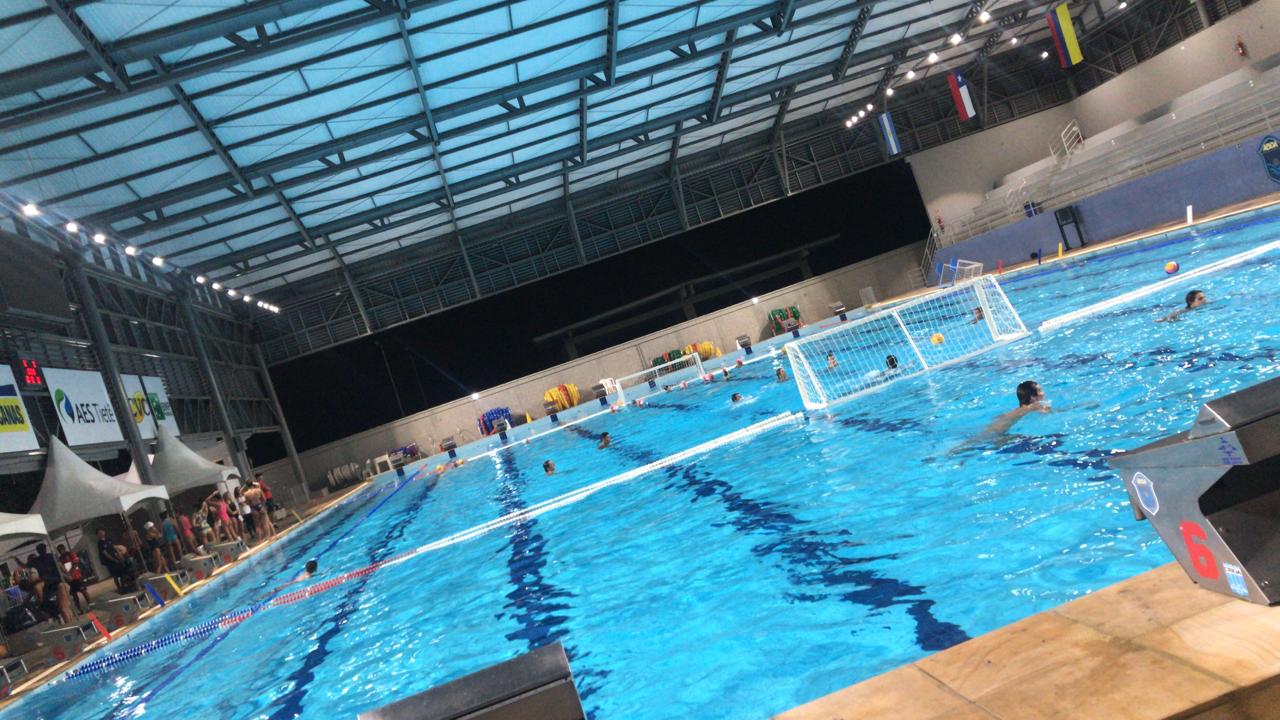 Brasileiro de polo aqu�tico vai at� domingo com entrada gratuita