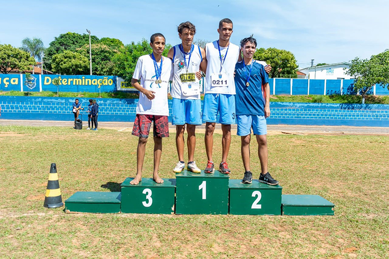 Nos 1000m masculino sub-18, 2 atletas da ABDA estavam no p�dio