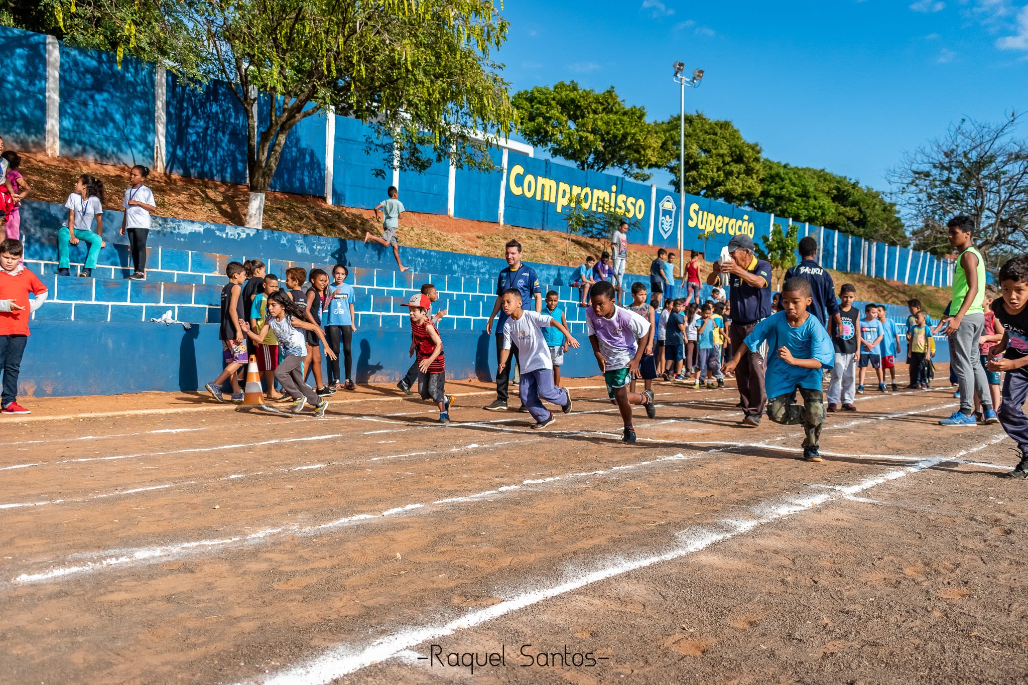 ABDA promove Mini Atletismo de F�rias para comunidade