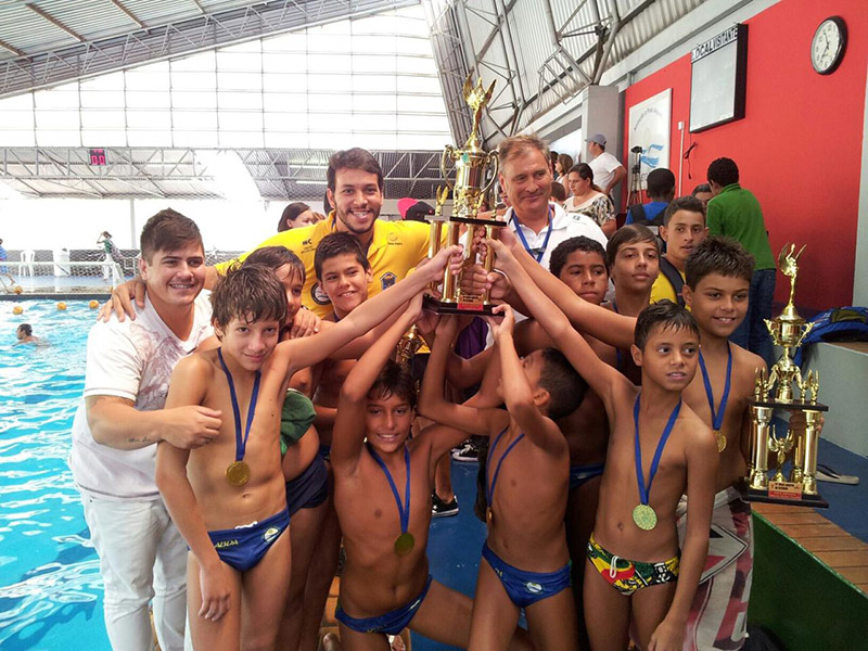 Cada vit�ria conquistada ao logo desses anos, no esporte e tamb�m na vida, foi muito comemorada