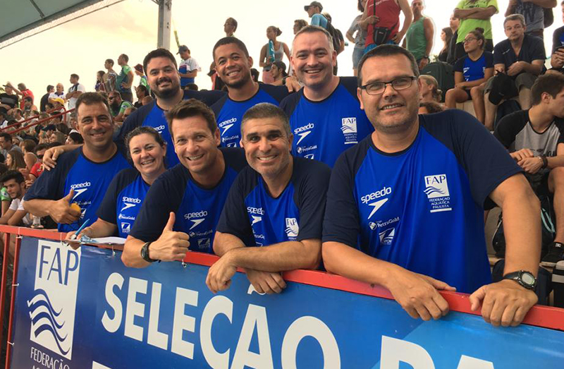T�cnico Felipe Pereira (segundo em cima) tamb�m foi convocado, pela primeira vez, para compor o corpo t�cnico no campeonato