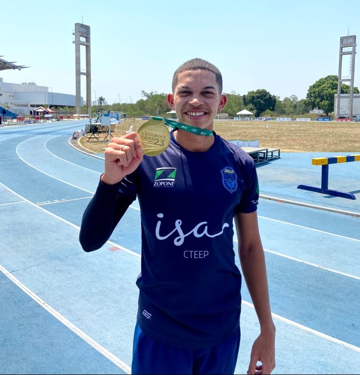 Atleta da ABDA � campe�o brasileiro do salto em dist�ncia