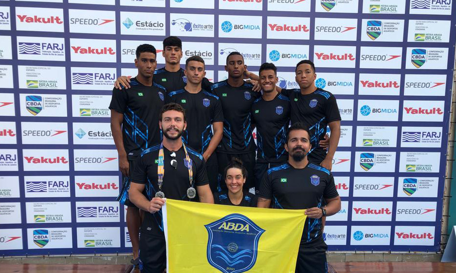 ABDA obt�m bons resultados no Trof�u Brasil de nata��o