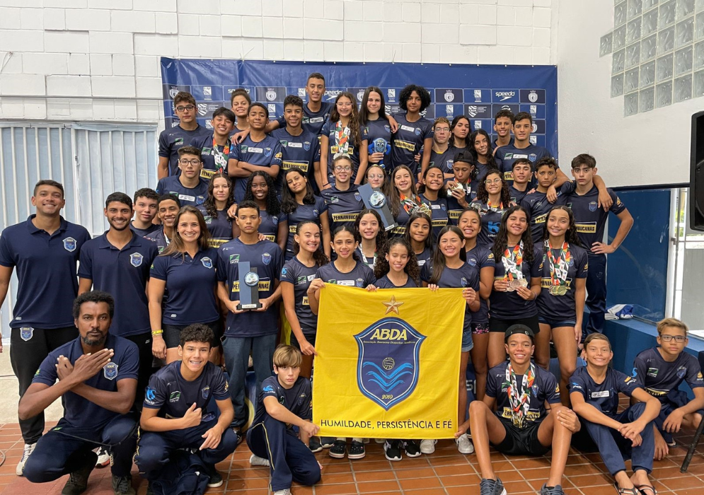 ABDA conquista 33 medalhas no Torneio Sudeste Infantil e Juvenil de Nata��o