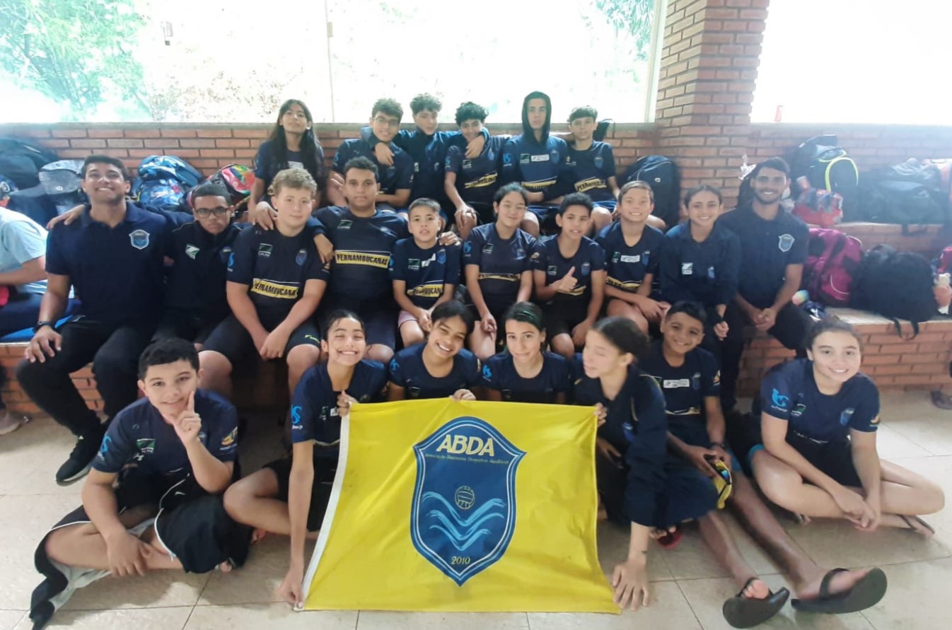 ABDA conquista 51 medalhas no Torneio Regional de nata��o em Assis