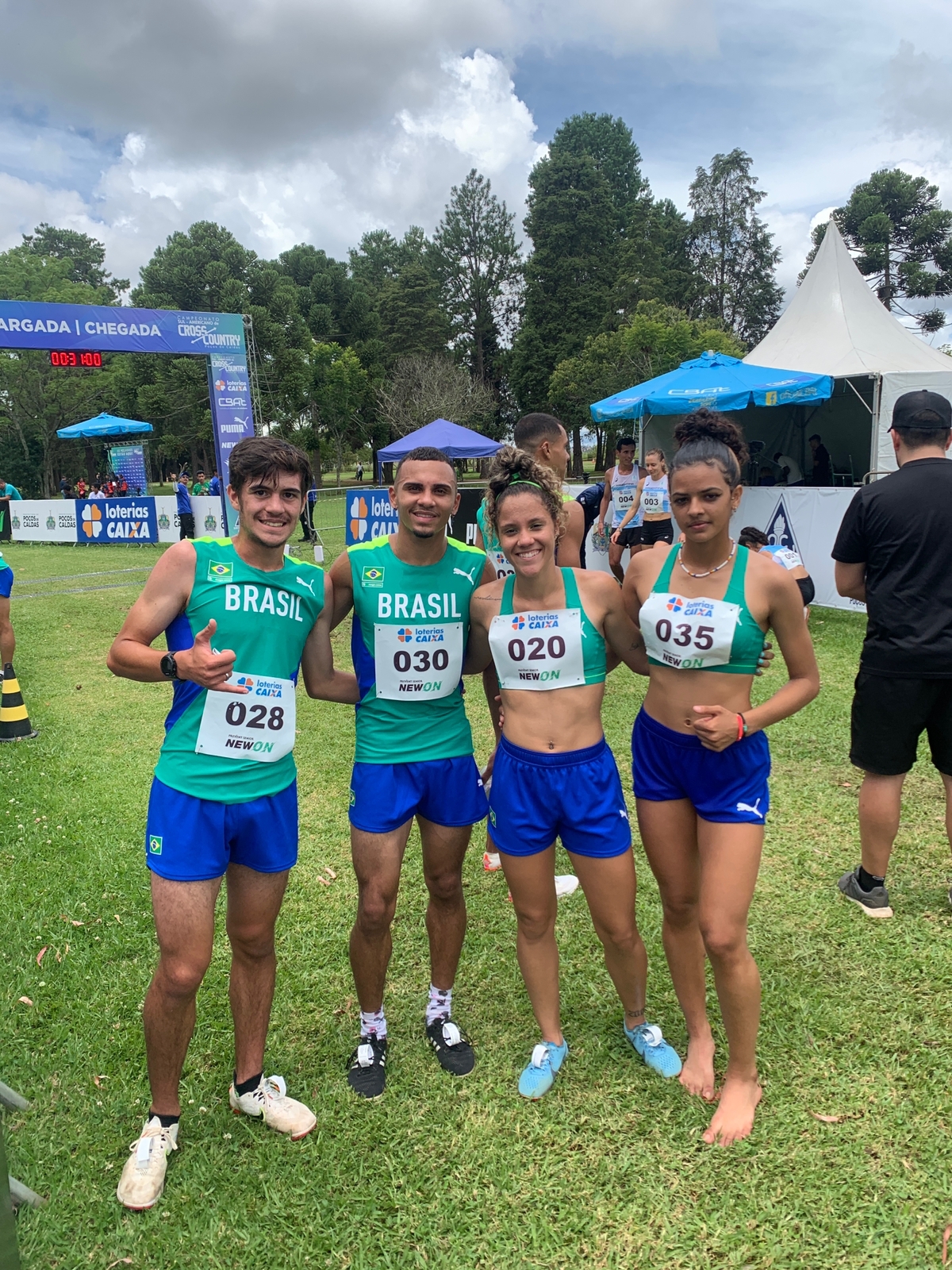 Let�cia Belo conquista prata no revezamento misto no Sul-Americano de Cross Country